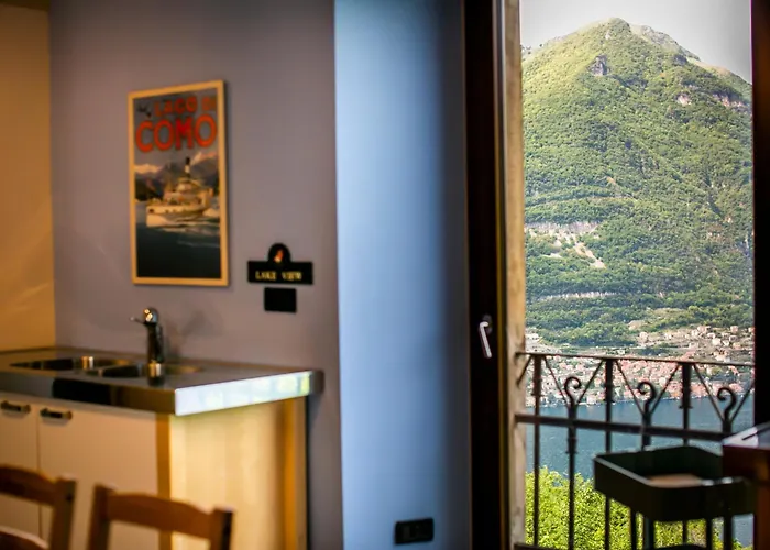 Piazzaga565 Lodge Torno